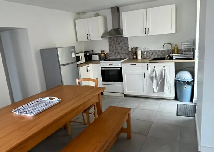 Maison De Bourg 펜션 Les Épesses