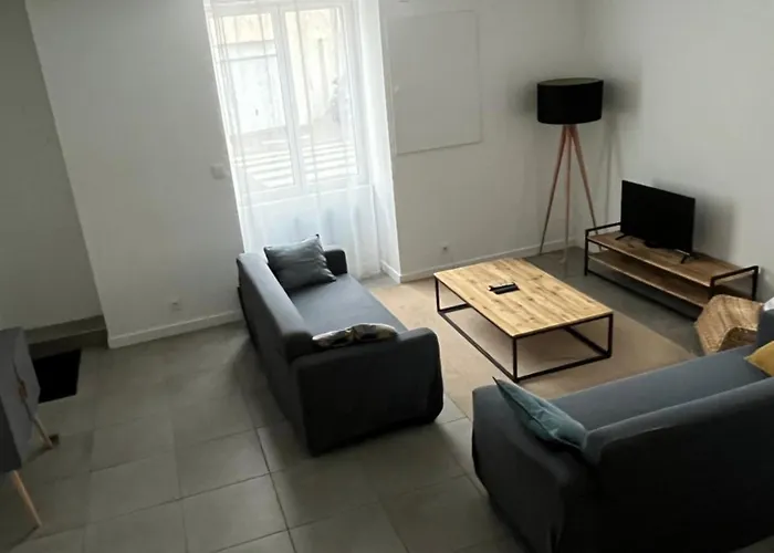 펜션 Maison De Bourg *